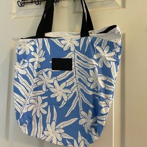 ALOHA Collection | Day Tripper